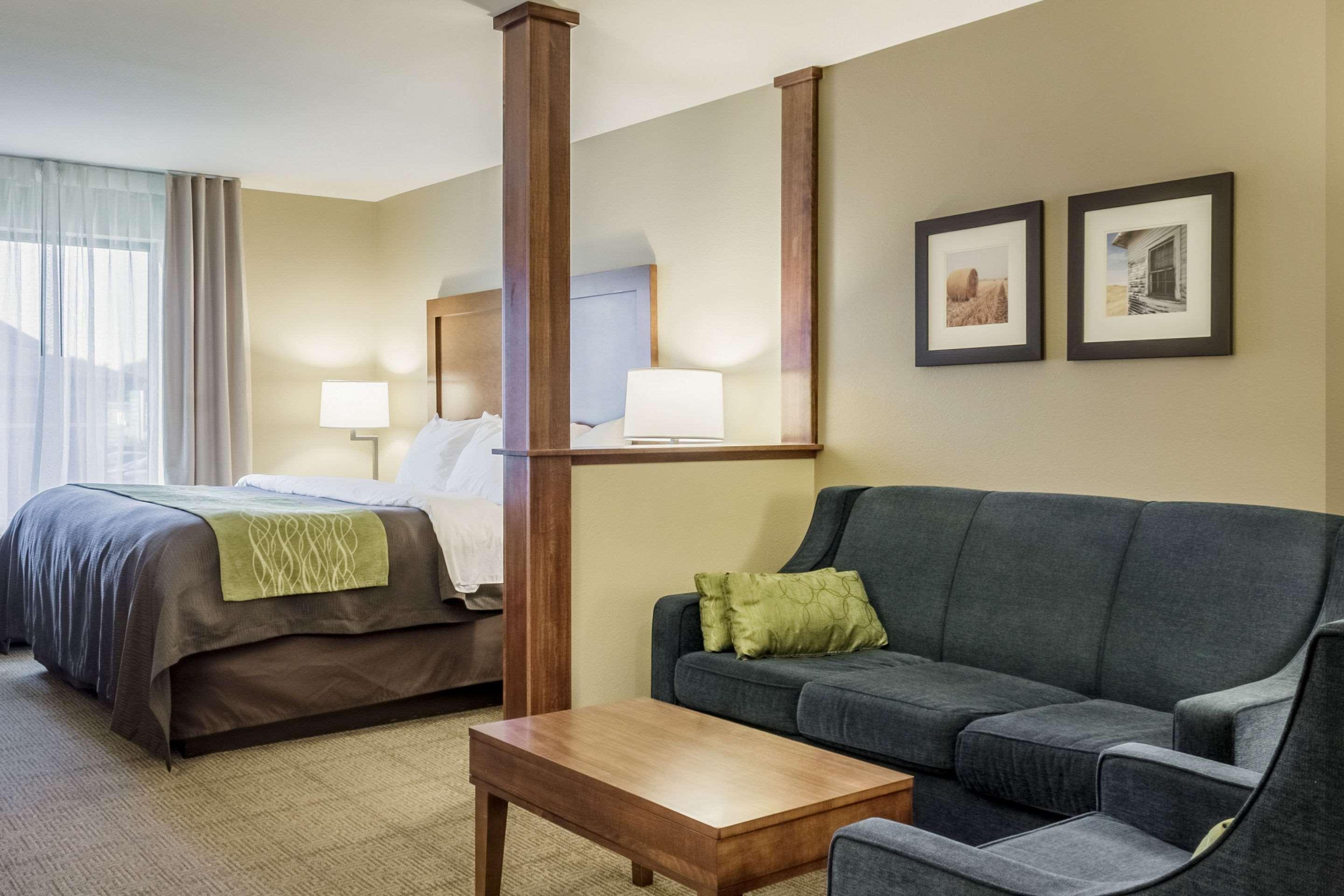 Comfort Inn & Suites Avera Southwest Sioux Falls Extérieur photo