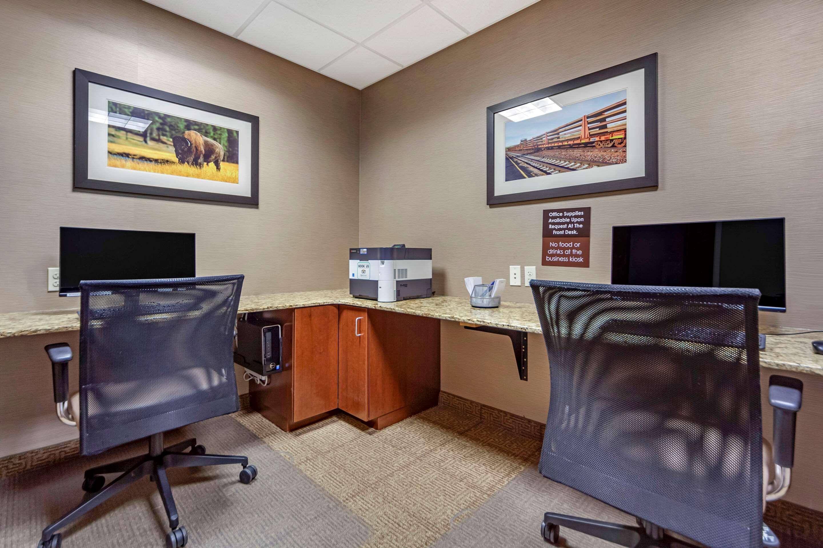 Comfort Inn & Suites Avera Southwest Sioux Falls Extérieur photo