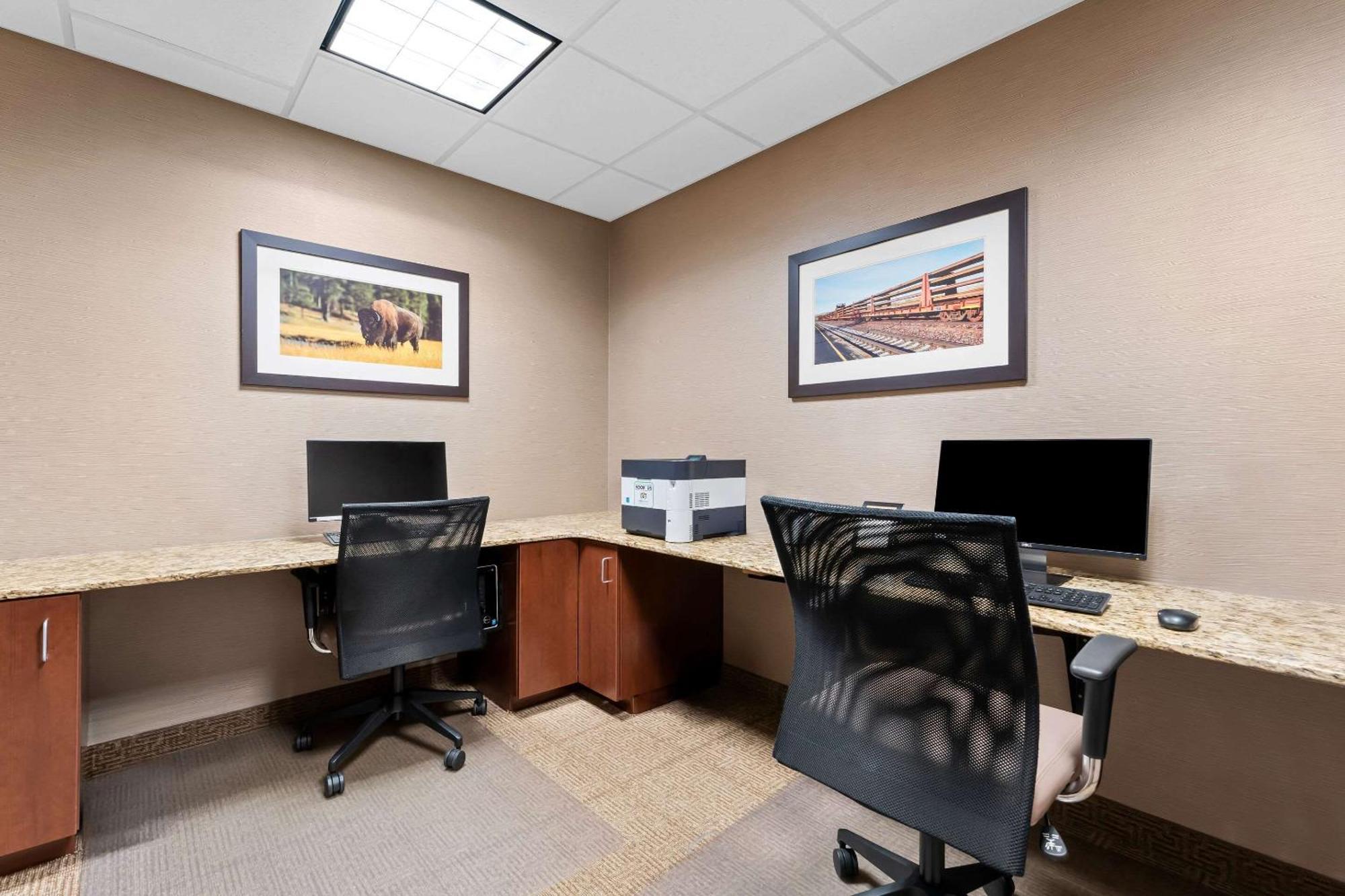 Comfort Inn & Suites Avera Southwest Sioux Falls Extérieur photo