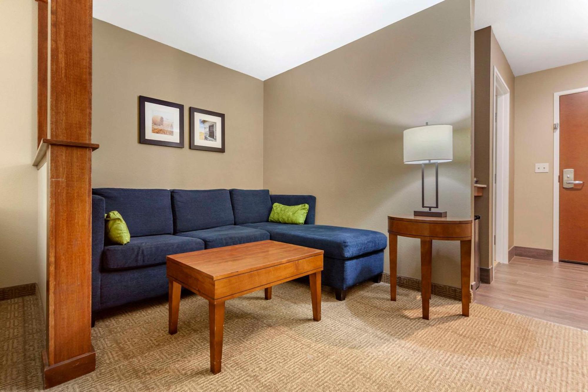 Comfort Inn & Suites Avera Southwest Sioux Falls Extérieur photo